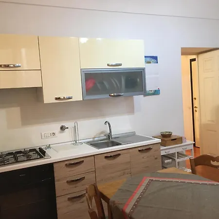 Via Palazzo Angolo Salita Petronilla Apartment