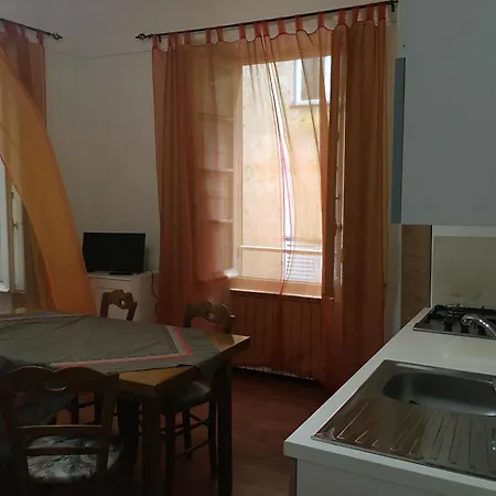 Via Palazzo Angolo Salita Petronilla Lejlighed Sanremo