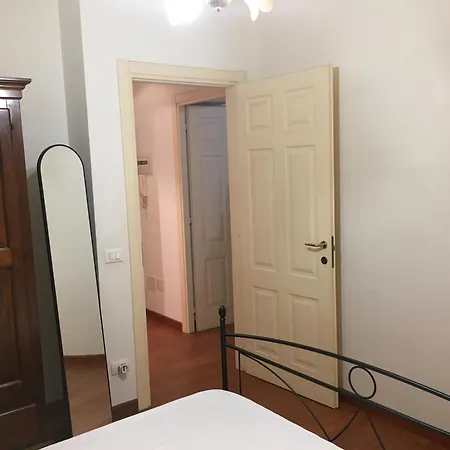 Via Palazzo Angolo Salita Petronilla Apartment *
